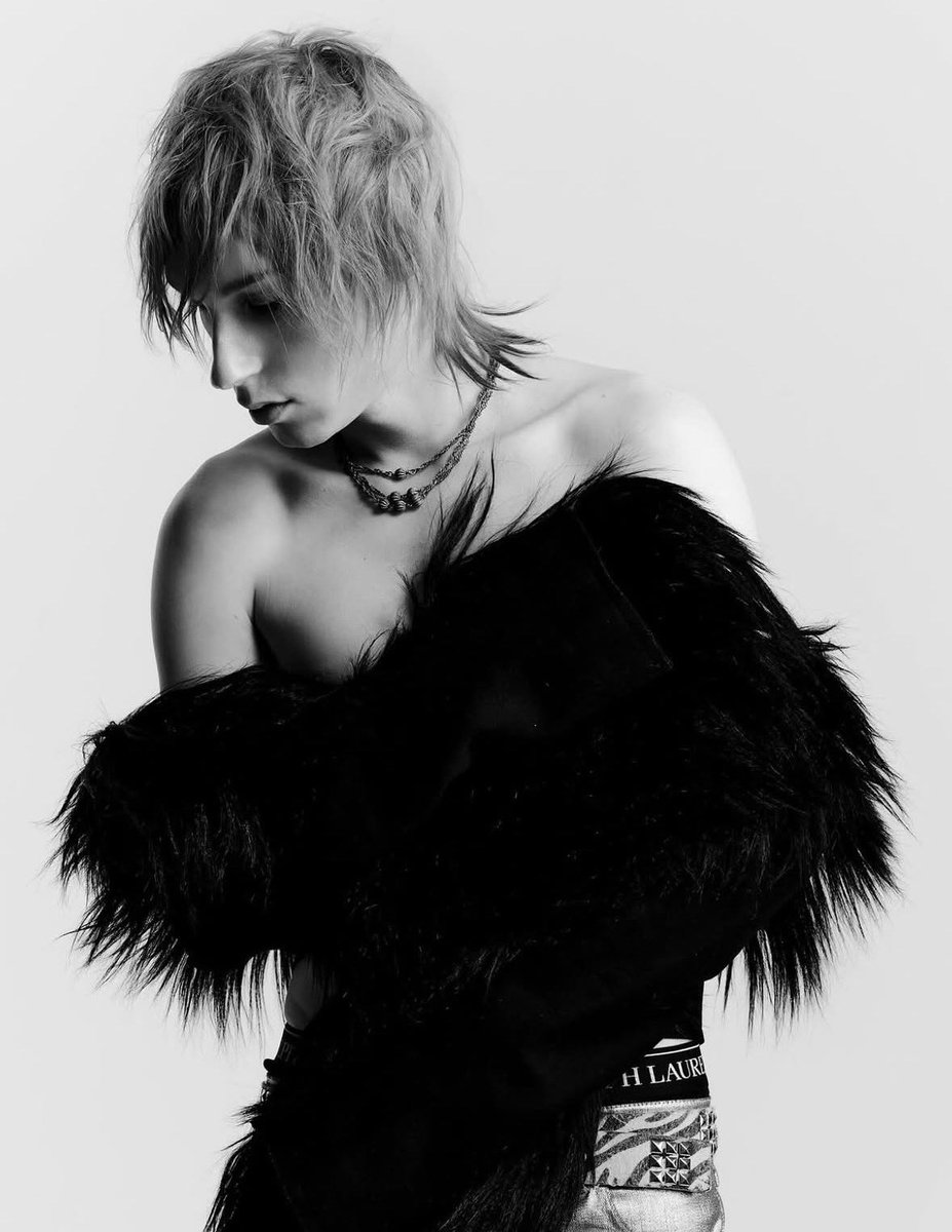 ꒷꒦ STAR! | 2 LØVE ✚ tweet media