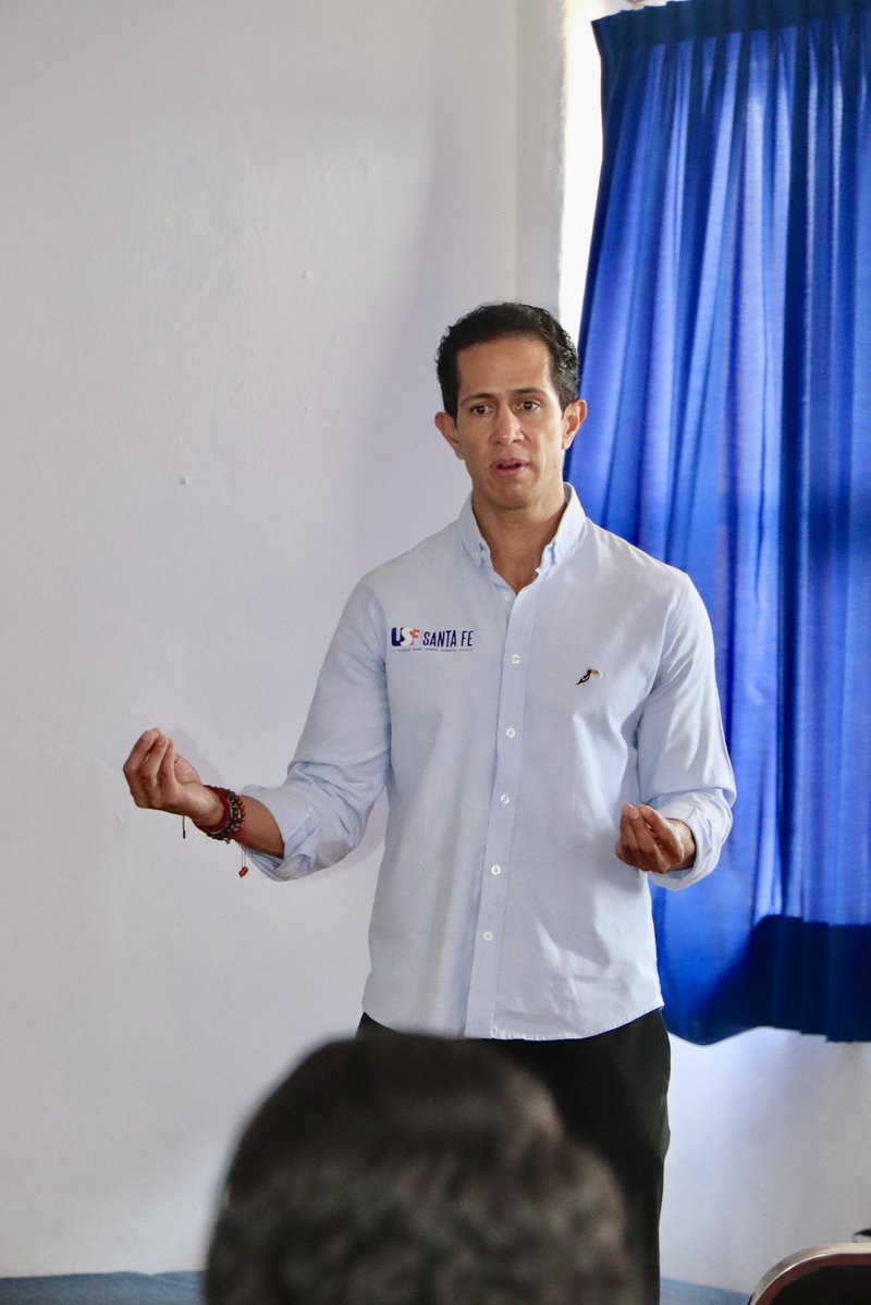 Roy Martínez Nieto tweet media