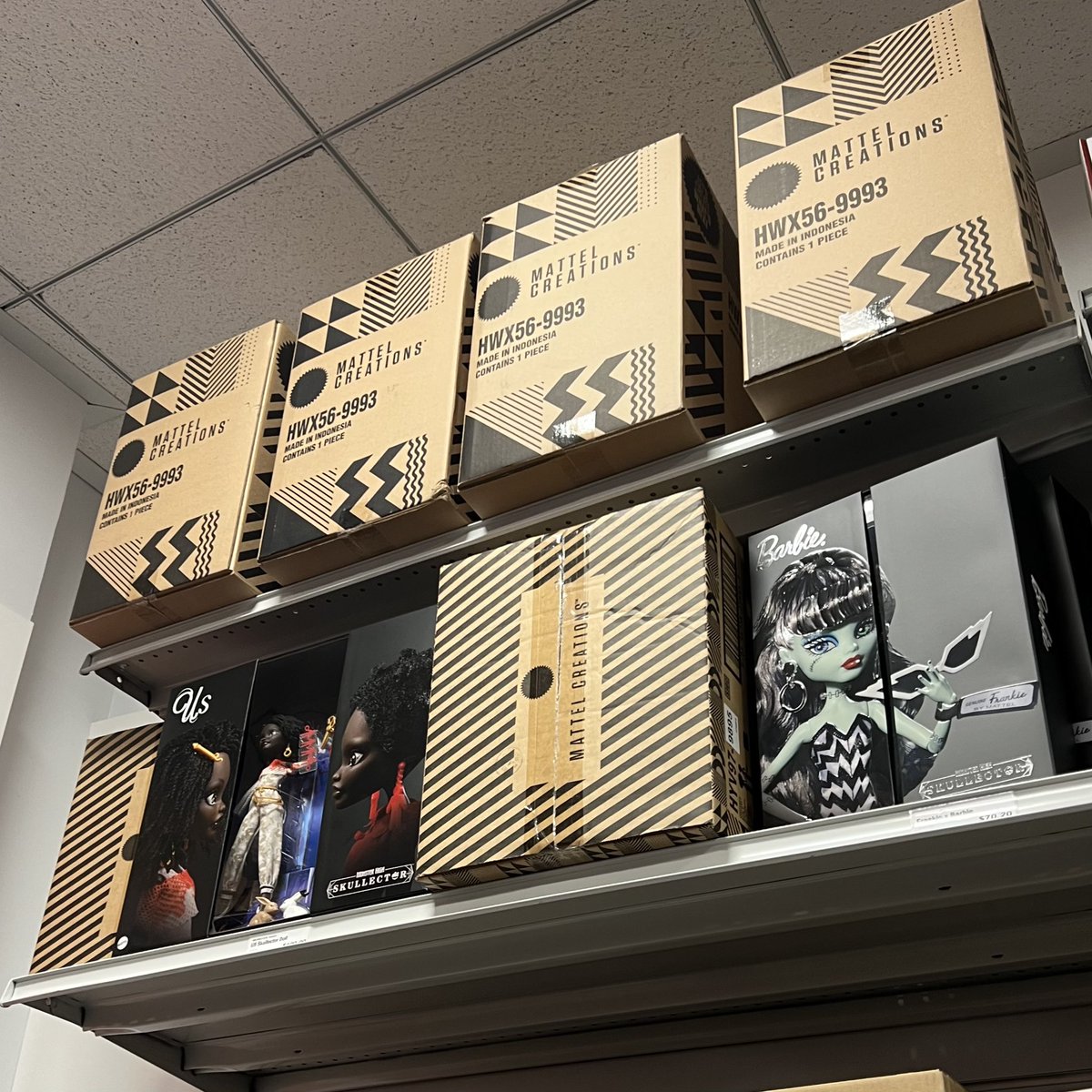 𝒥𝒾𝓃𝓍 tweet media