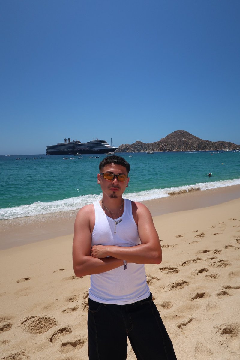 juni0rr13's tweet photo. cabo 🇲🇽 https://t.co/3QUa2KG3ES