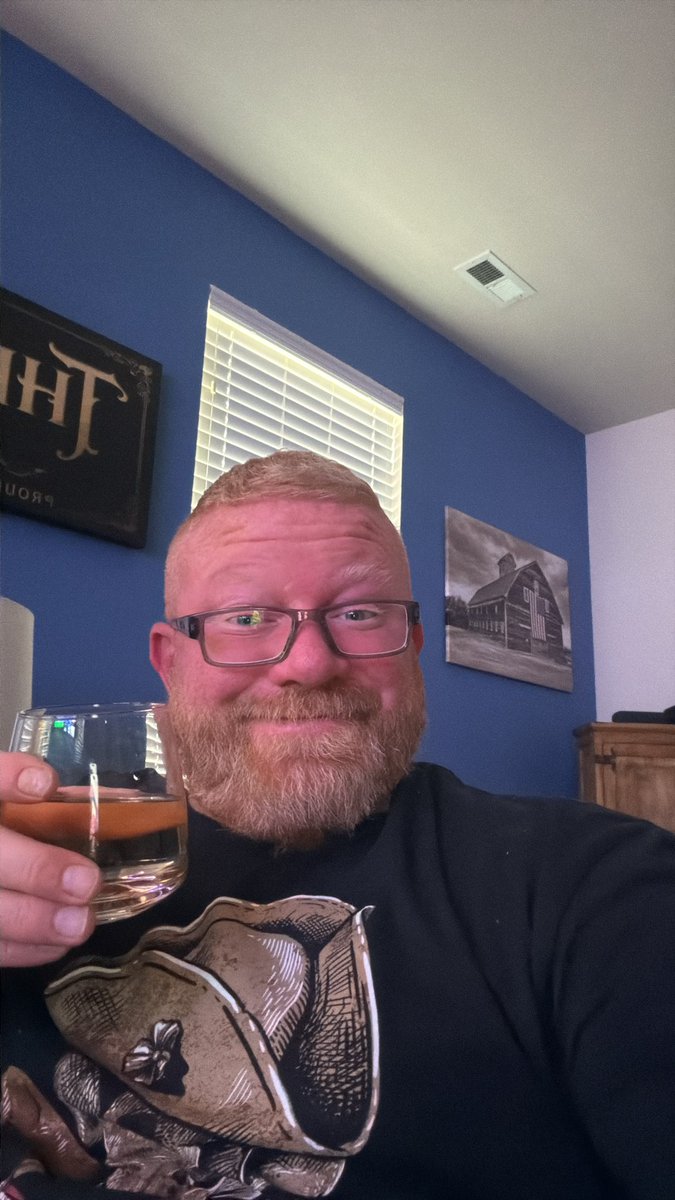 D56JS's tweet photo. Me: Sick as fuck today

Also me: I think I’ll drink the rest of this box wine today… https://t.co/oiz2eBr806