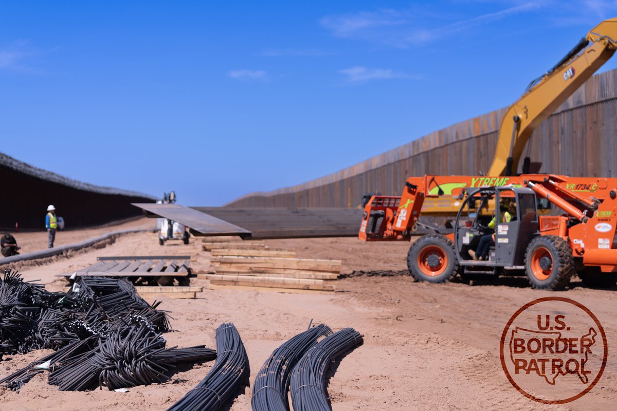 USBPChiefYUM's tweet image. The smart border wall expansion remains a key initiative for enhancing national security and providing Americans the safety and security they deserve.

#BorderPatrol #cbp #dhs #BorderSecurity