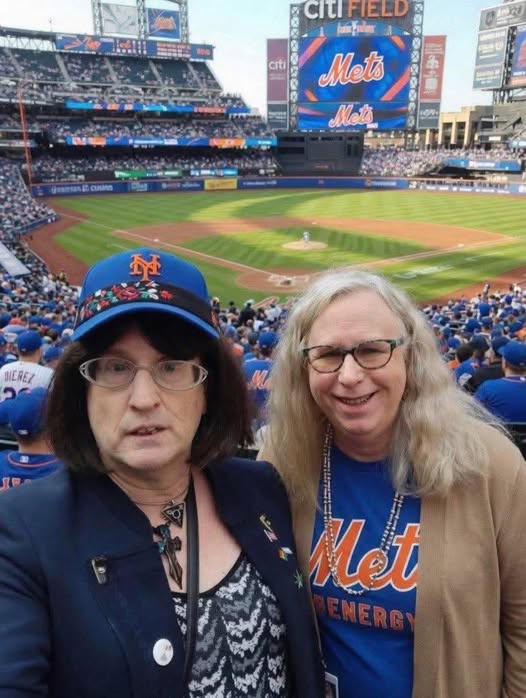 🌹Bond...Eva Bond is back🌹 tweet media