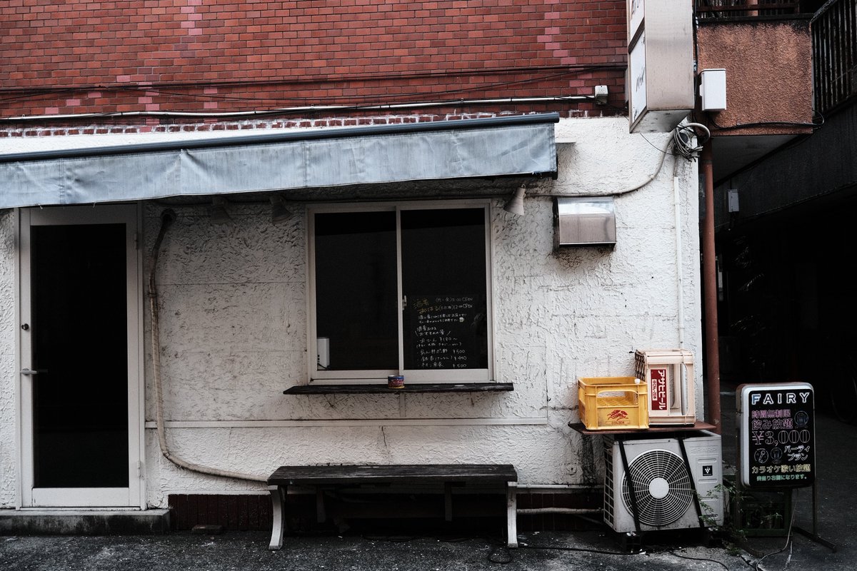 momochaaanmac's tweet photo. 路地裏スナップ
#スナップ #snap
#モノクロ #monochrome
#X_Pro3 #fujifilm_xseries
#写真好きな人と繫がりたい https://t.co/S4Pxzhd1rb