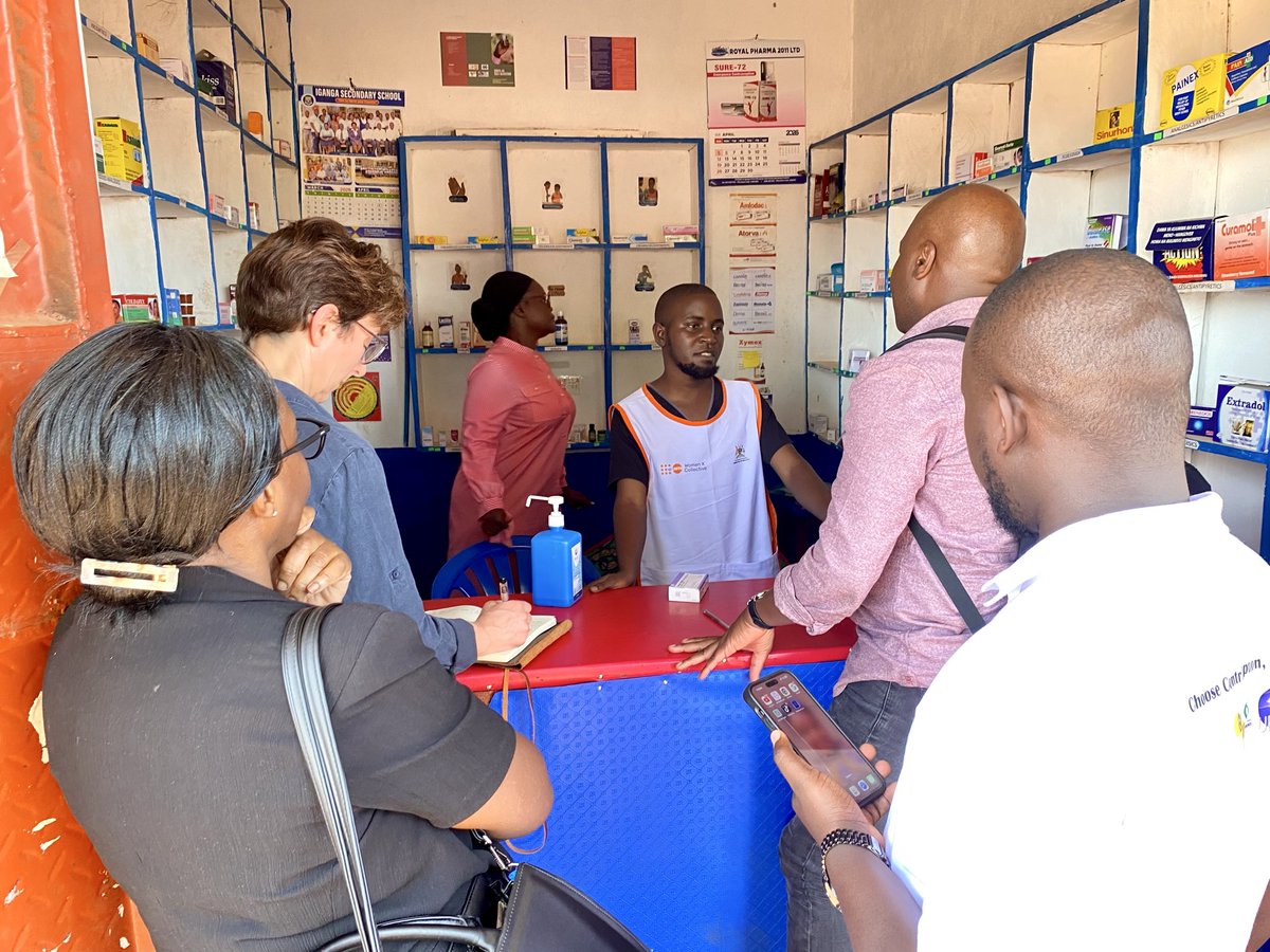 UNFPAUganda's tweet image. The WomenX Collective team visited private clinics and drug shops in Iganga 🇺🇬 to hear first-hand from providers trained on Sayana Press and learn how services are progressing on the ground.
#SRHR 
#FamilyPlanning 
#WomenXInitiativeUG