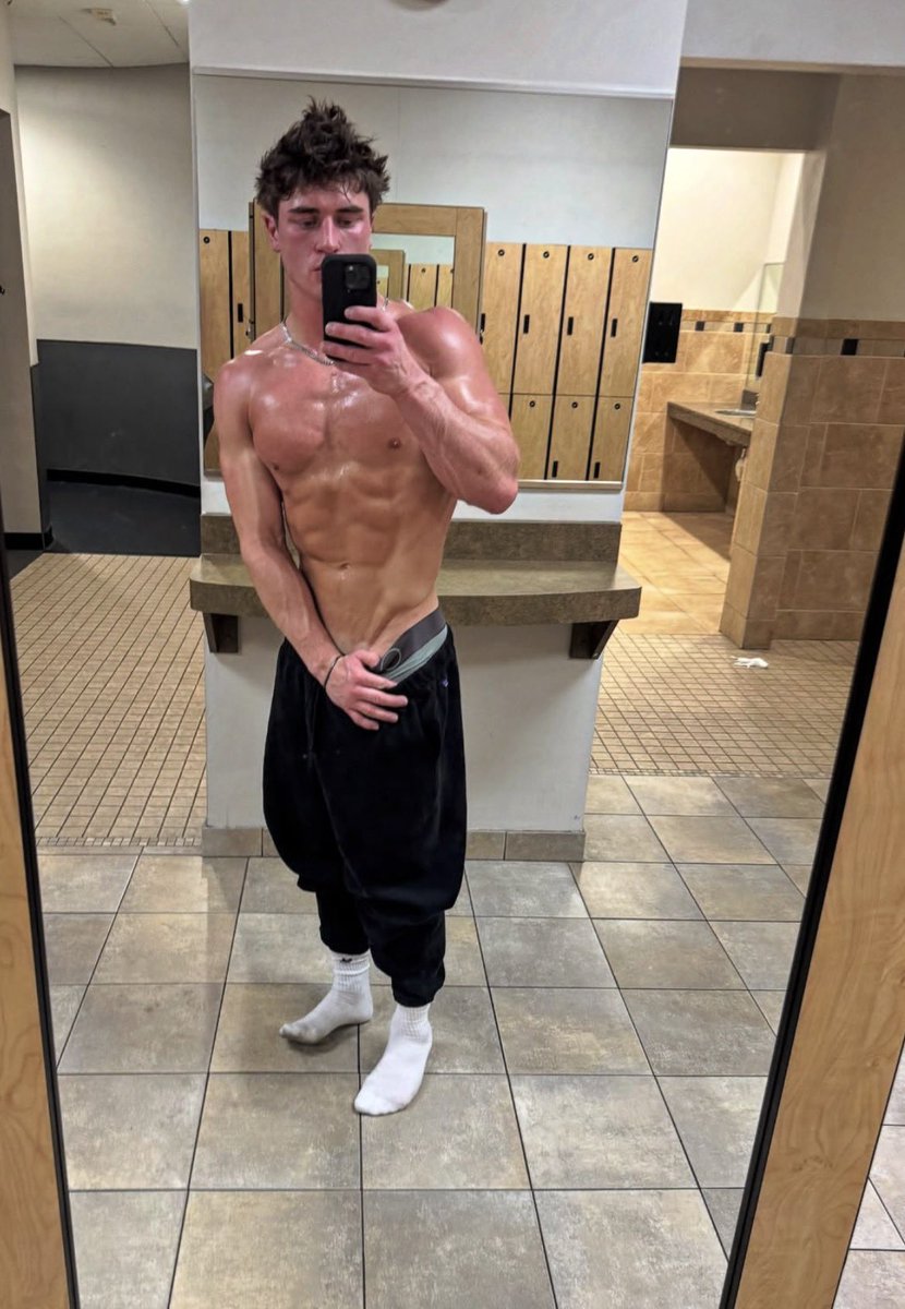 Alpha Winkelman 😈 tweet media