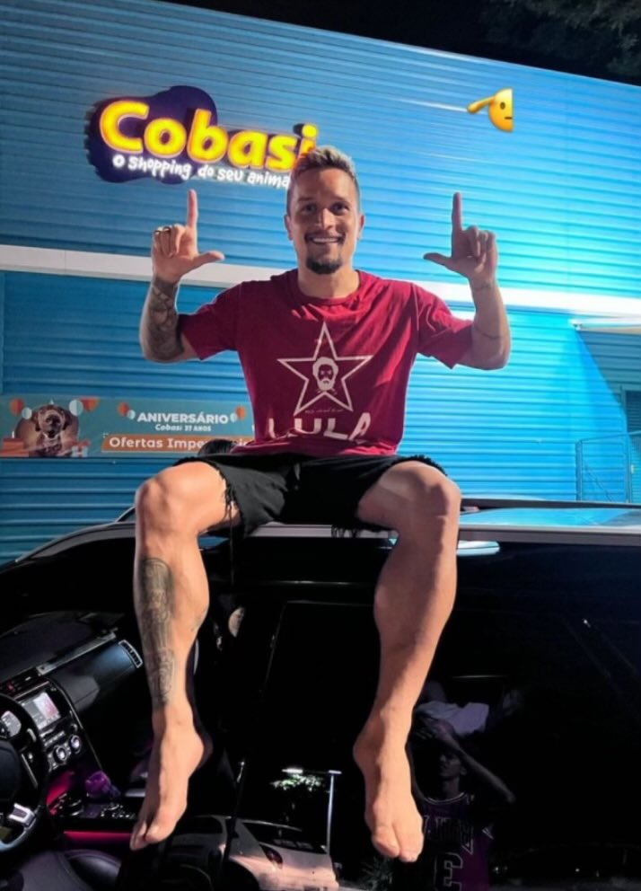 roger so esta empregado até hoje graças a esse senhor.