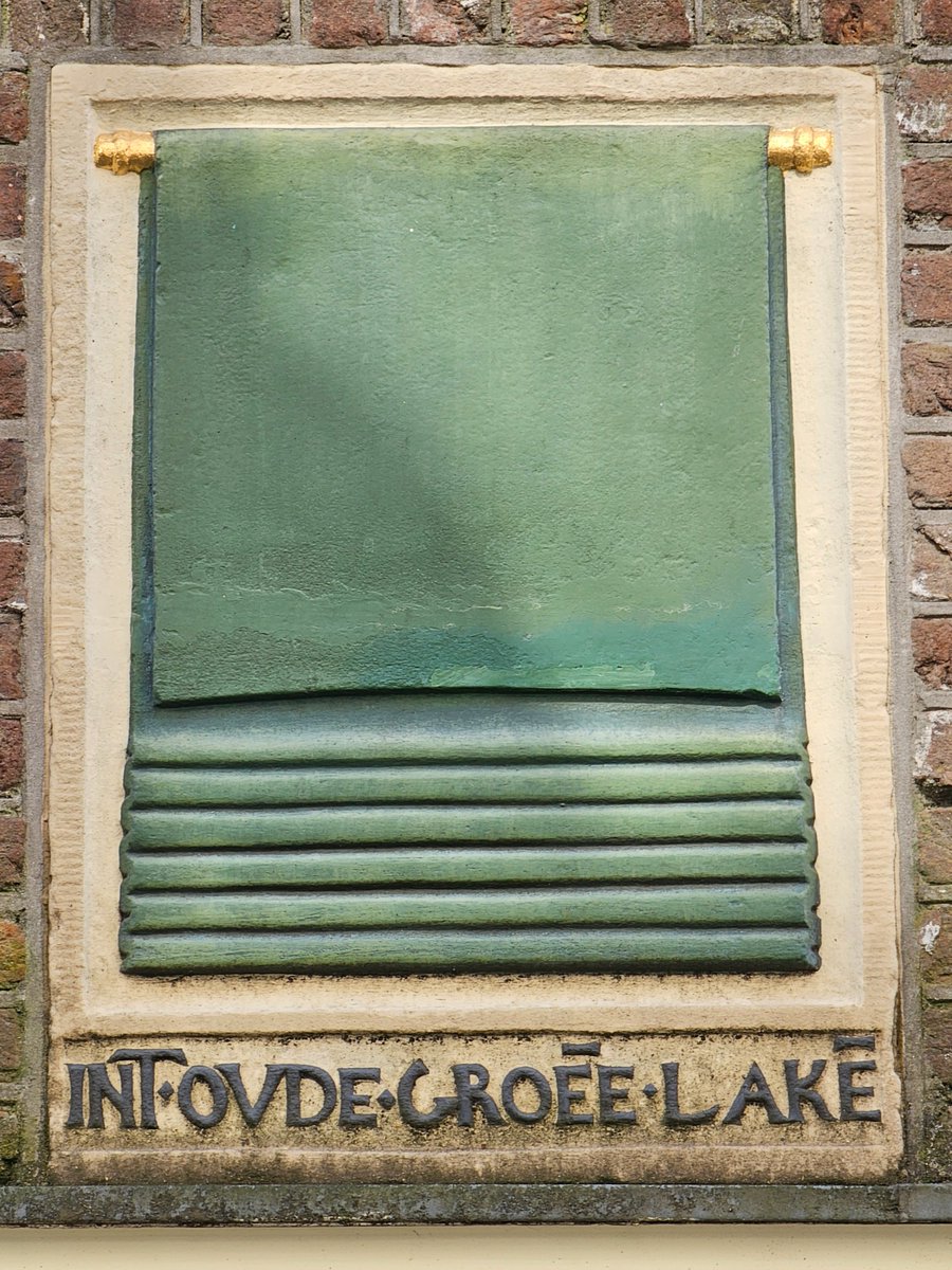 DejanVukos40959's tweet image. #Gevelsteen INT OVDE GROĒE LAKĒ, Tuinstraat 57, #Amsterdam