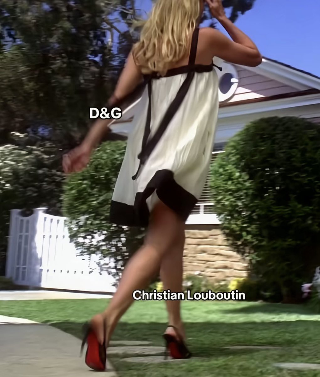 سـارة tweet media