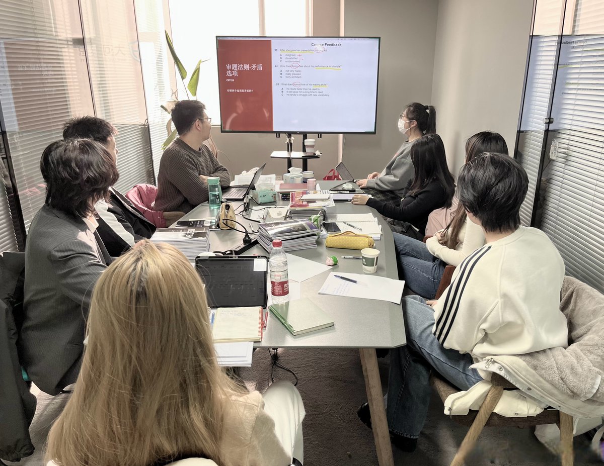 malak ahmad tweet media