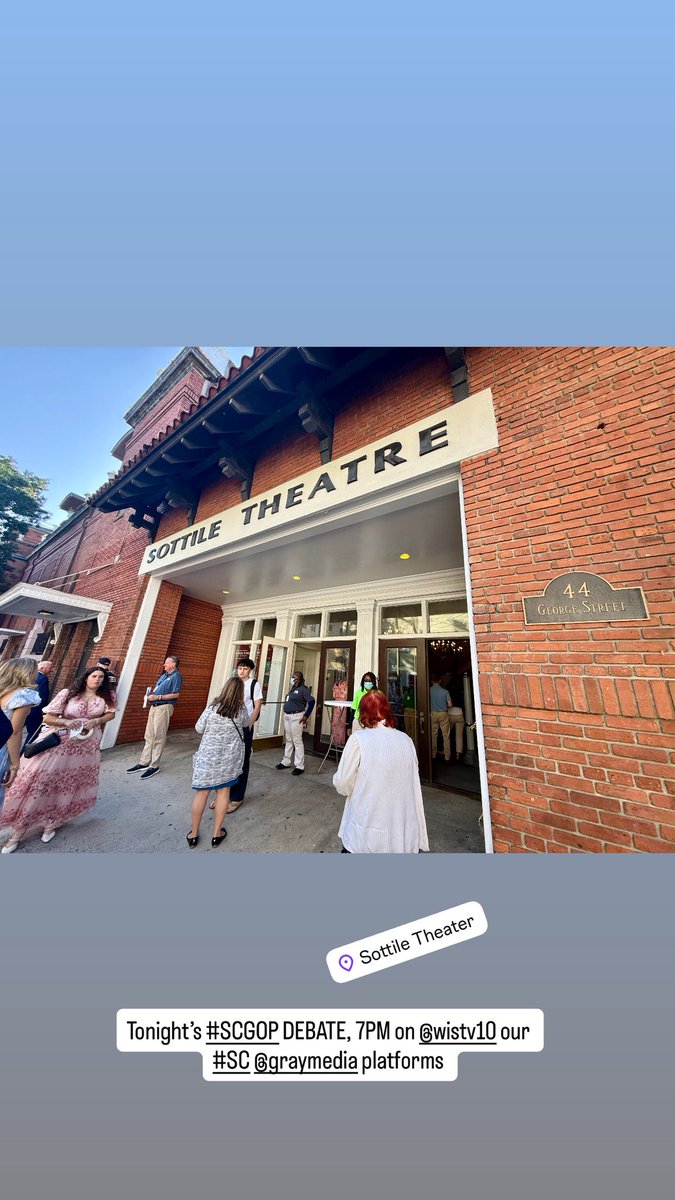 JudiGatson's tweet image. Just minutes away for the #SCGOP debate at the College of Charleston … airing from 7pm - 8pm on @wis10, our #WIS10 digital platforms and our Gray Media partners across the state of #SC.