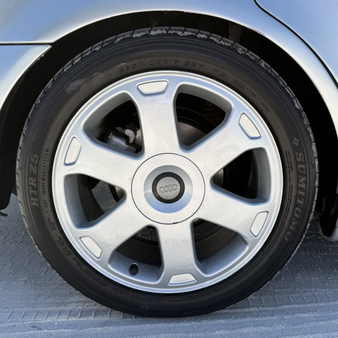 Bring a Trailer tweet media