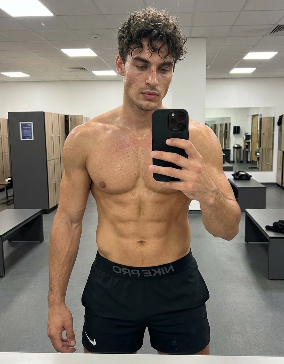 Italian boy 🇮🇹 tweet media