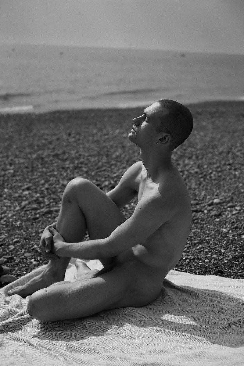 Gymnos Stage tweet media