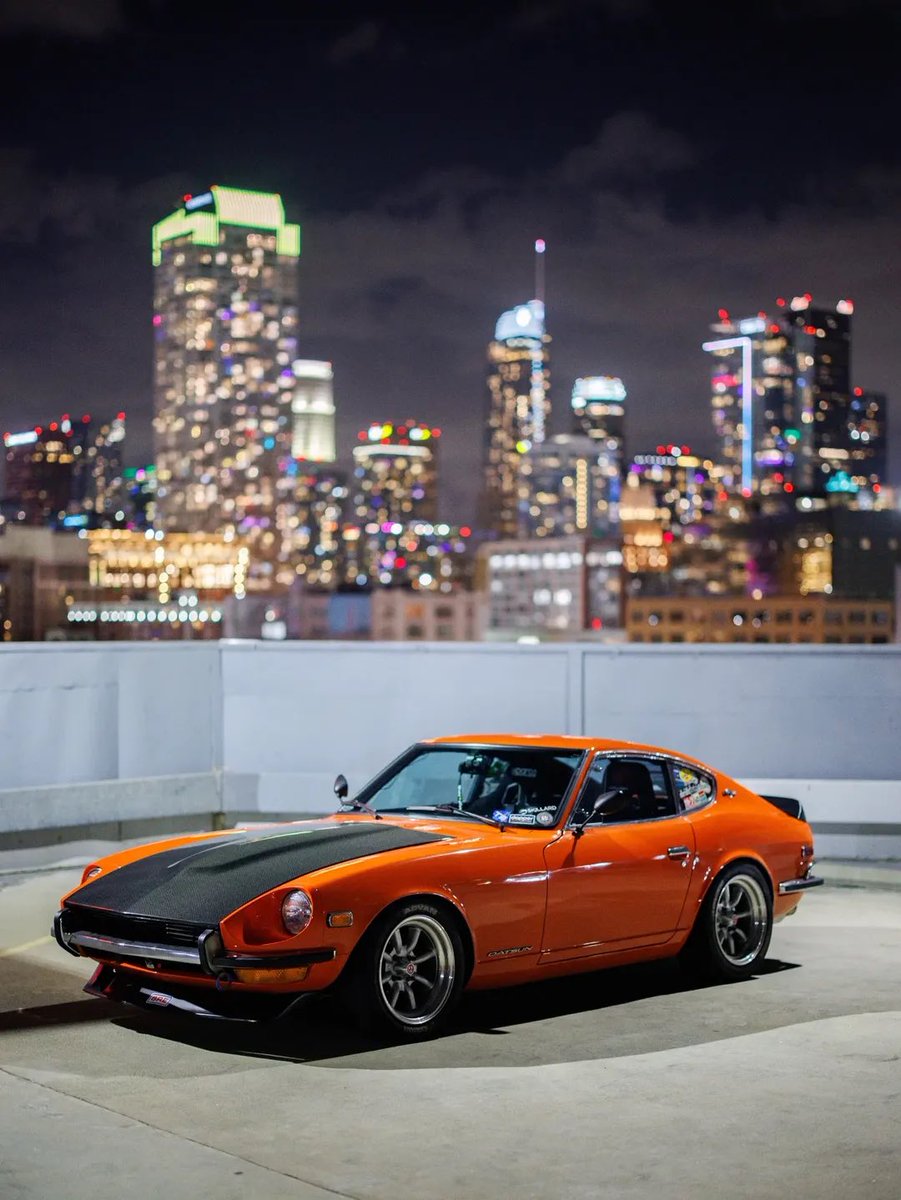 Z Car Garage tweet media