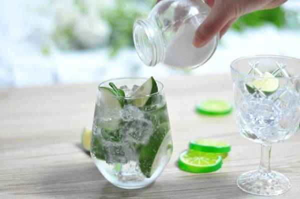 chris chavez tweet media