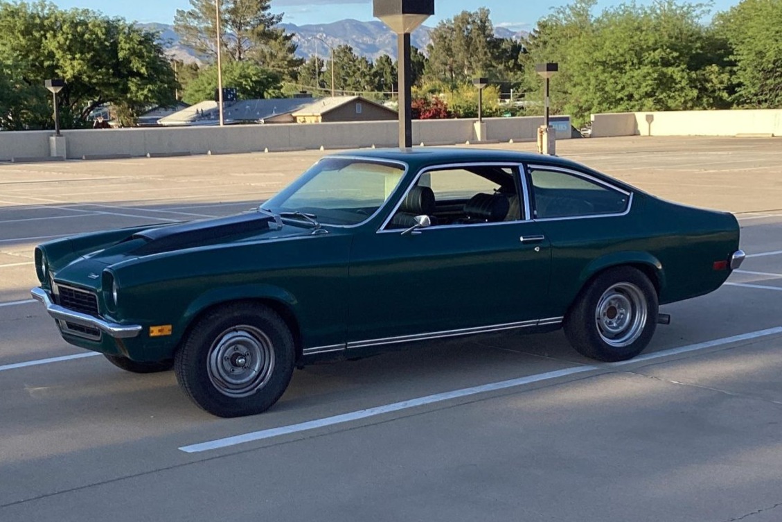 Bring a Trailer tweet media