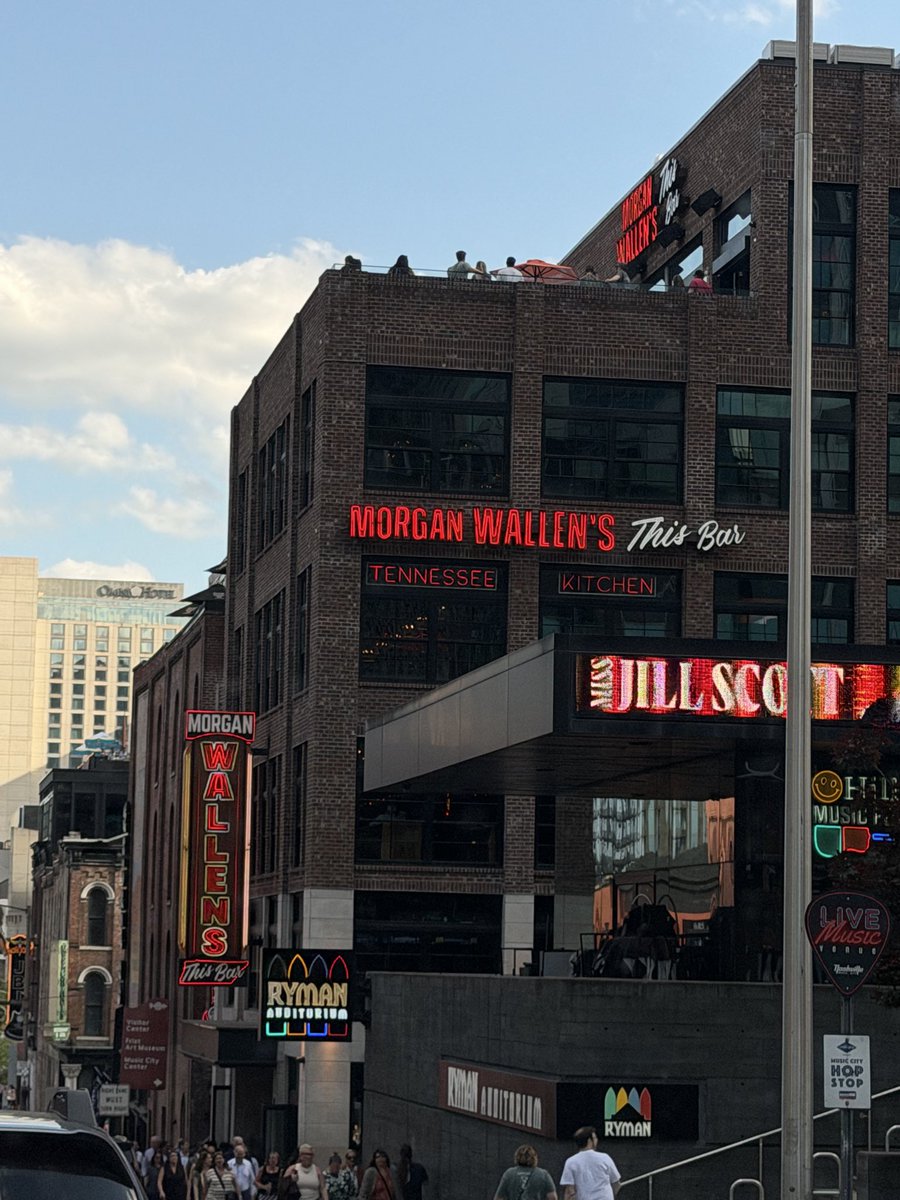 DanicaMay21's tweet image. not saying i came to nashville for @MorganWallen 🤭 but his bar is the reason i ended up in honky tonk 🤠🍻

gotta try more drinks next time 🥃🍸🍹🍷🍾😉 #nashville #tennessee #honkytonk #morganwallen