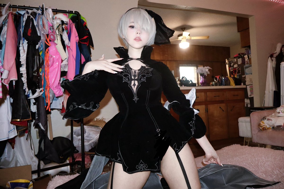 forestratt's tweet photo. 2b or not 2b.. 

#2b #cosplaygirl #2bcosplay #neirautomata https://t.co/qvr00cfkcR