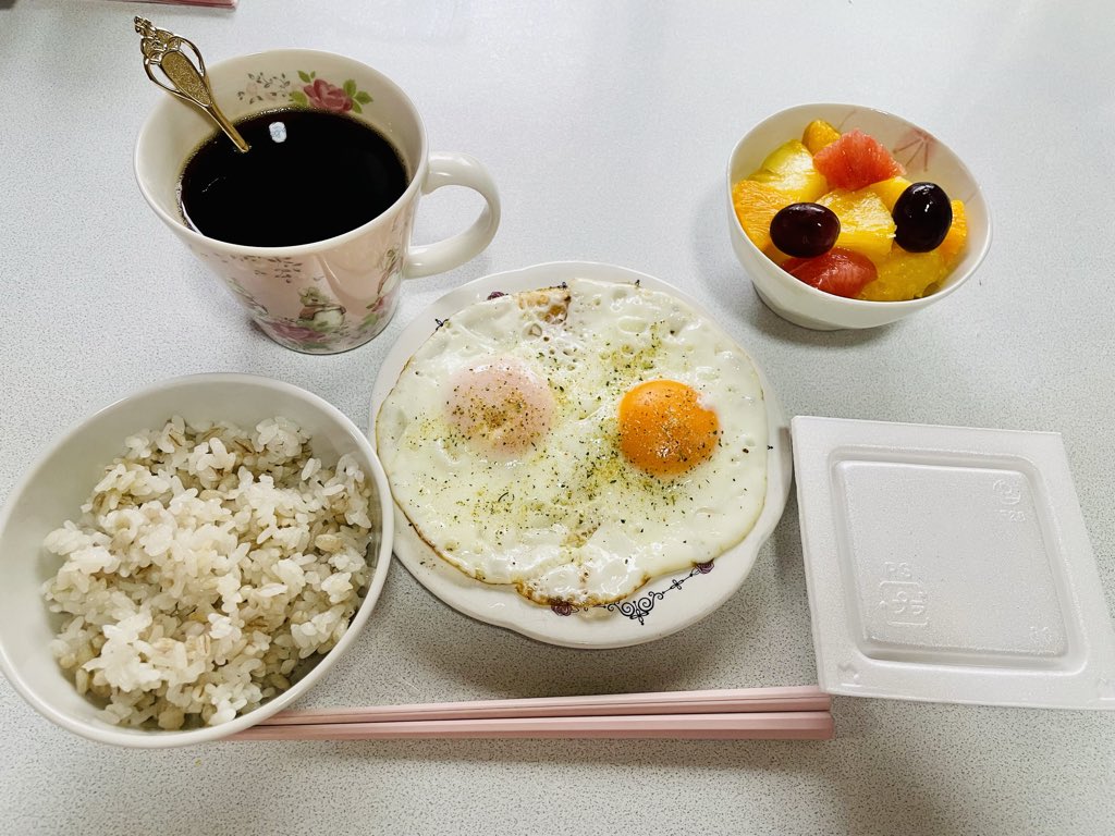 _akika_'s tweet photo. おはようございます☀昨日の振り返りです💡安定の神やせご飯🍚このまま良い波に乗っていきたいです🌊
#チーム石本 https://t.co/MKOWqZQkpC