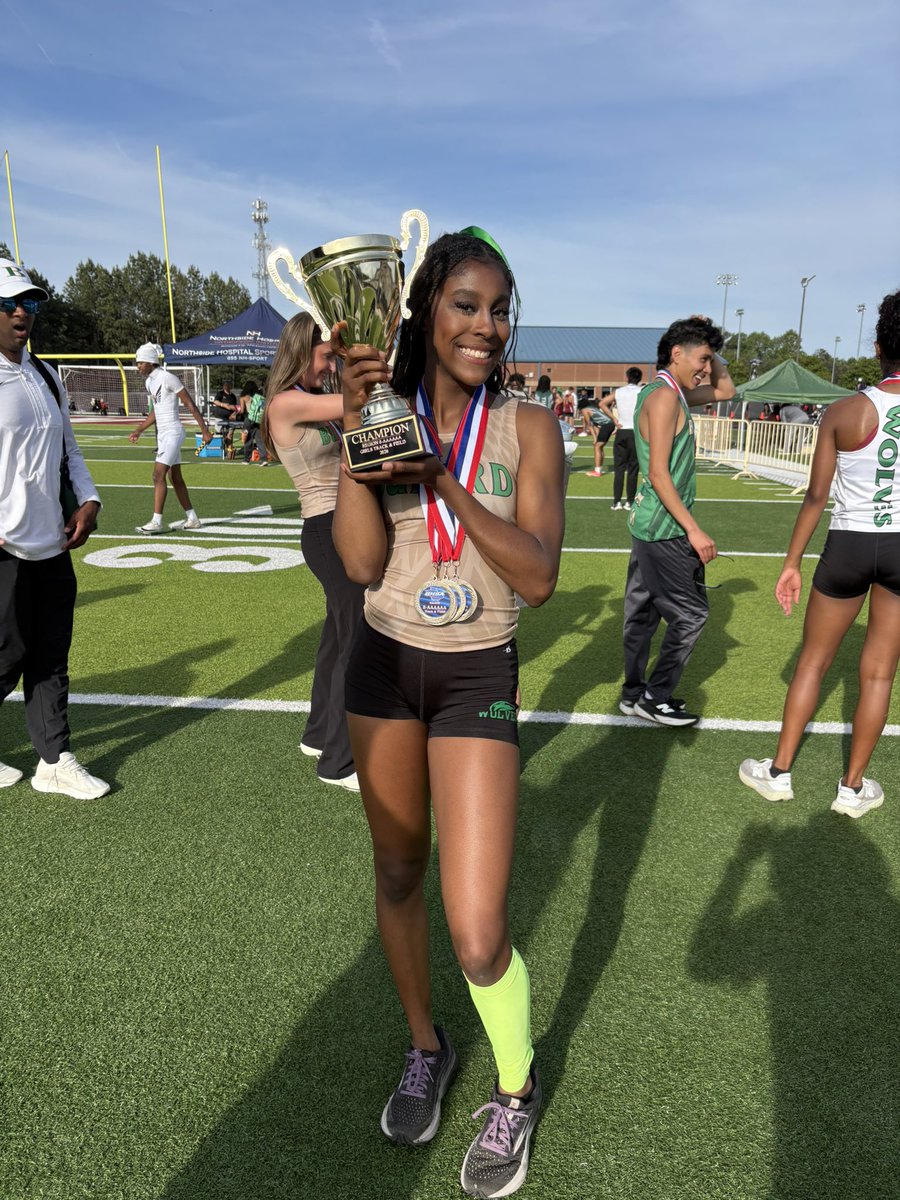 TrackBuford's tweet image. Buford Wolves have showed up for the Region track meet &amp;amp; put on a show! The Buford Boys &amp;amp; Lady Wolves BOTH go first place in today’s region championship meet! We are so proud of these athletes! 🥇🏆🔥@Coach_Davis22 @CoachDre_ @CoachPears0n #BUFORD #RunWithTheWolves🐺 #ELITE