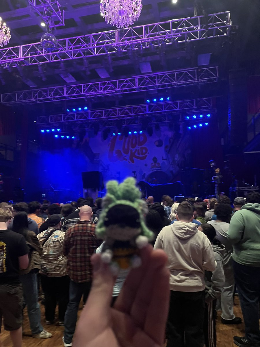 Jade Foxi ⚡️💧 AMBASSADOR OF SURGE tweet media