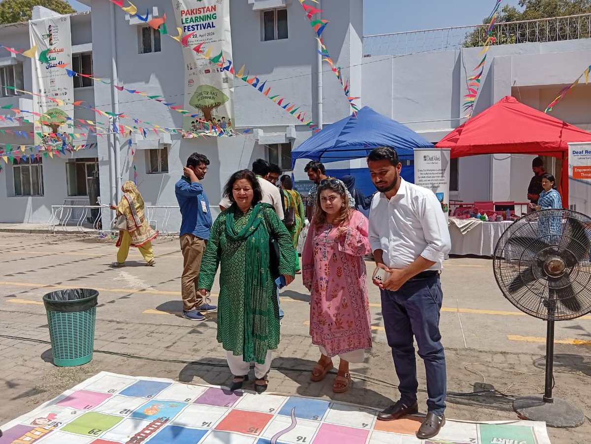 RightToPlayPak's tweet photo. Right To Play Pakistan participated in the Pakistan Learning Festival in Lahore and our teams conducted play-based and interactive activities that showed exactly what we believe that children learn best when they're engaged, active, and having fun. https://t.co/g8znrKegHr