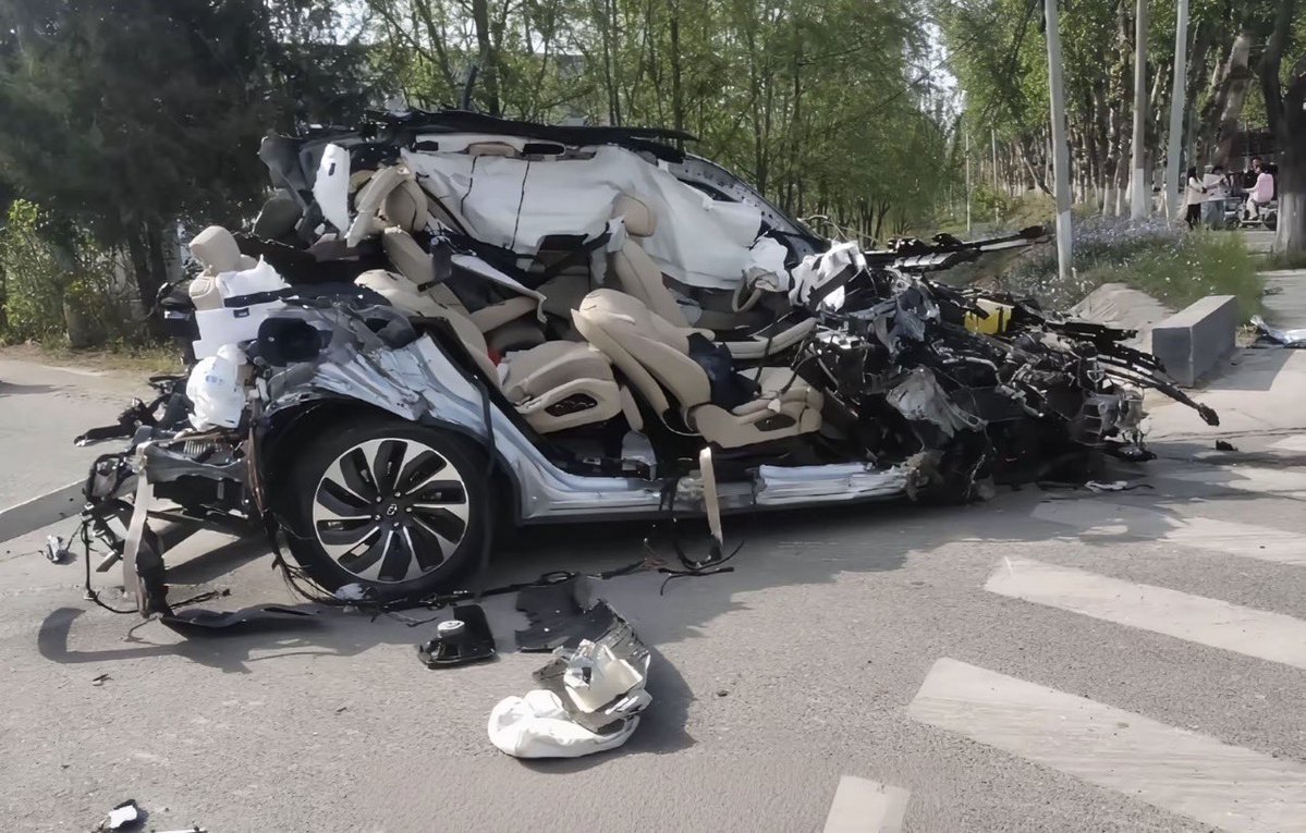 作家崔成浩 tweet media