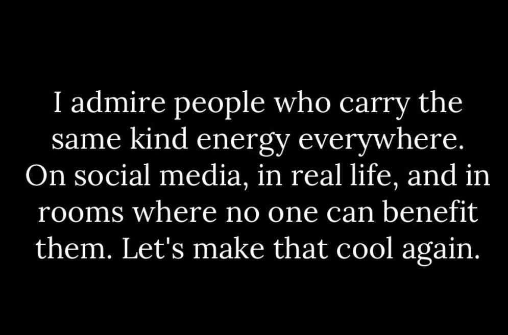 LionizerLions's tweet image. Happy Wednesday 💛✨
#Spreadhappiness #Spreadpositivity