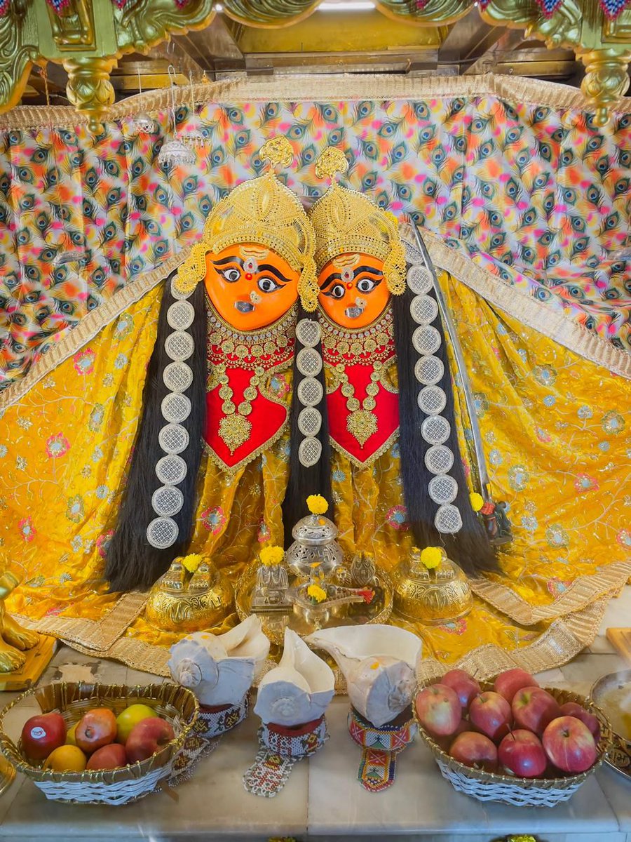 ChotilaTemple's tweet photo. આજના દર્શન 🚩 
વૈશાખ સુદ છઠ્ઠ. બુધવાર.
તા. 22/04/2026.
જય માતાજી 🙏🏻 https://t.co/FUUoYNVDan