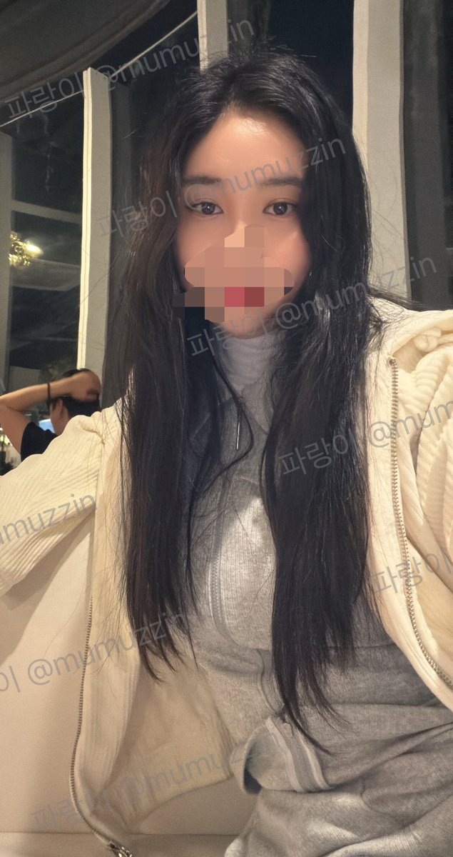 파랑이 tweet media