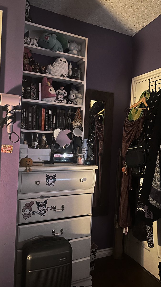 leia °˖➴ tweet media