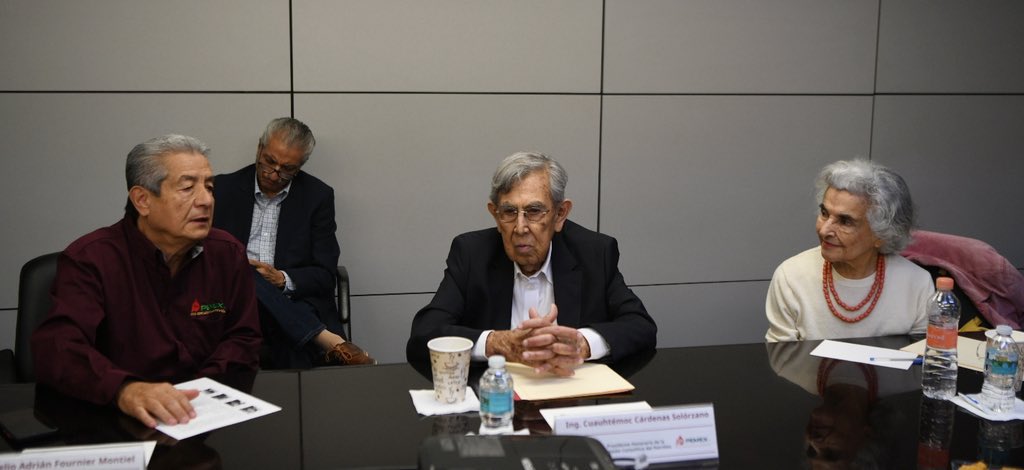 Azucena Uresti tweet media