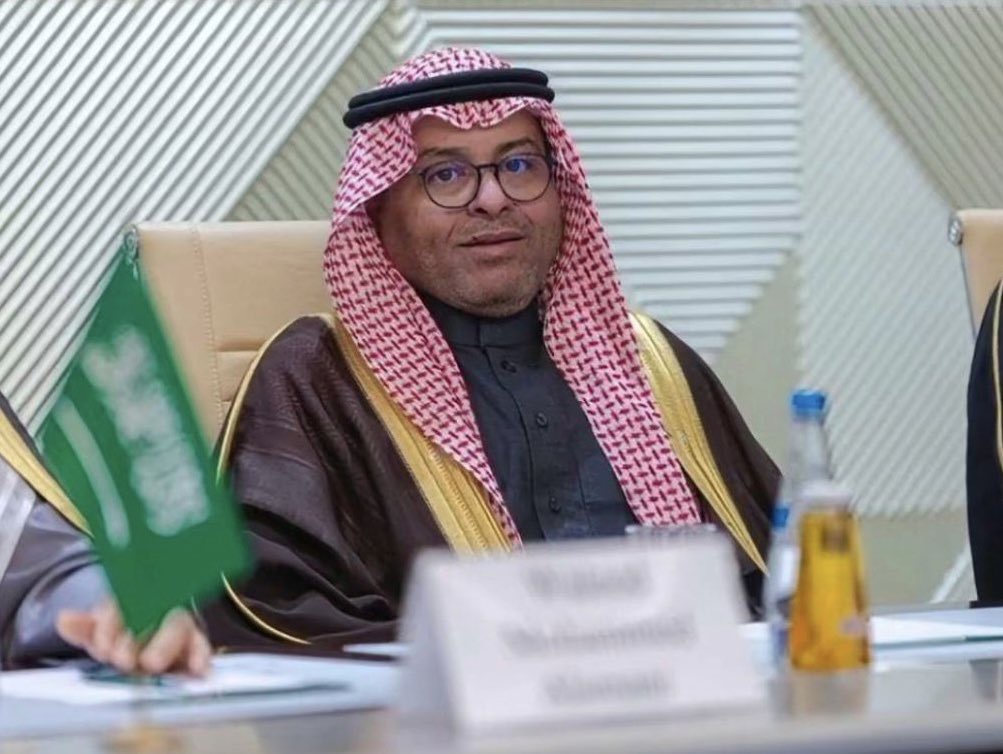 oJIg6JI's tweet photo. 📝 #مجلس_الوزراء السعودي برئاسة سمو #ولي_العهد صاحب السمو الملكي الأمير #محمد_بن_سلمان : يُصدر قراراً بترقية ابن العم/
محمد بن سعد بن مزعل بن طواله إلى وظيفة (وزير مفوّض) بوزارة الخارجية السعودية 
 ألف ألف مبروك يابو عبدالله 🌹🌹 https://t.co/DtY02IR64r