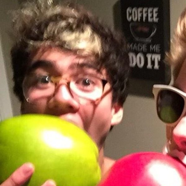 fleur ★ tweet media