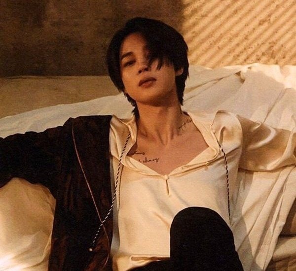 Liz Au's 🐣🐰 tweet media