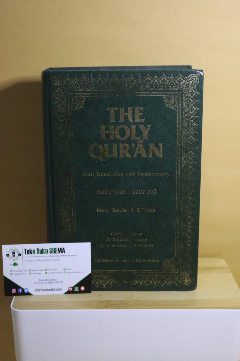 SHEMABookstore's tweet photo. [ENG-004] The Holy Quran: Text, Translation, and Commentary
Oleh Abdullah Yusuf Ali

(KONDISI: BEKAS)

Cetakan ke-
Penerbit Amana Corporation
Ukuran 15 x 23 cm
Hard Cover
1.754 hlm.
Berat 3.000 g

Harga Rp2.500.000,-
https://t.co/Au9wIWEwKz https://t.co/M2zl9u1kAl