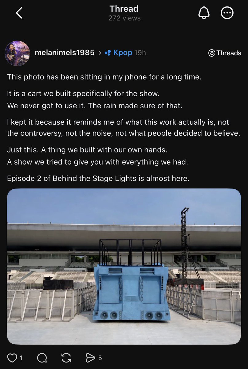 𝒔𝒊𝒍 tweet media