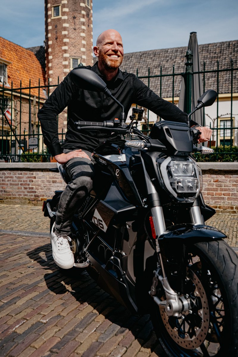 Dealernews's tweet image. #ShiftingGears
Shocking news from @ZeroMC: As the company celebrates its 20th anniversary, the European-based team welcomes Jarno Middelbosch as the new Senior Director of Global Marketing. #ZeroMotorcycles
Subscribe To #Dealernews To See The Full Story:
dealernews.com/Home/post/shif…