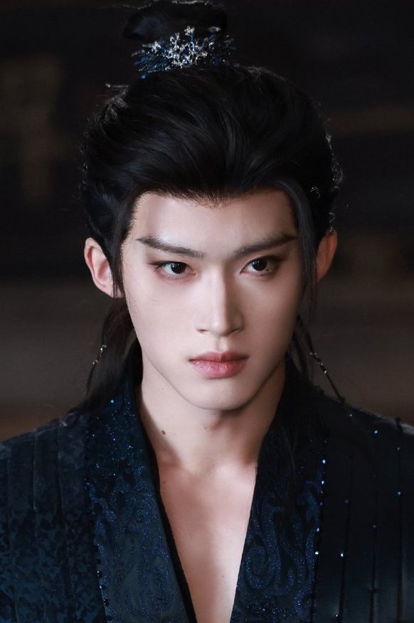 เพิ่นนี้ตายหนีจากเมีย  เพิ่นนี้เมียหายหาบ่เจอ 

วาสนาพระเมะของอิฉัน ;-;