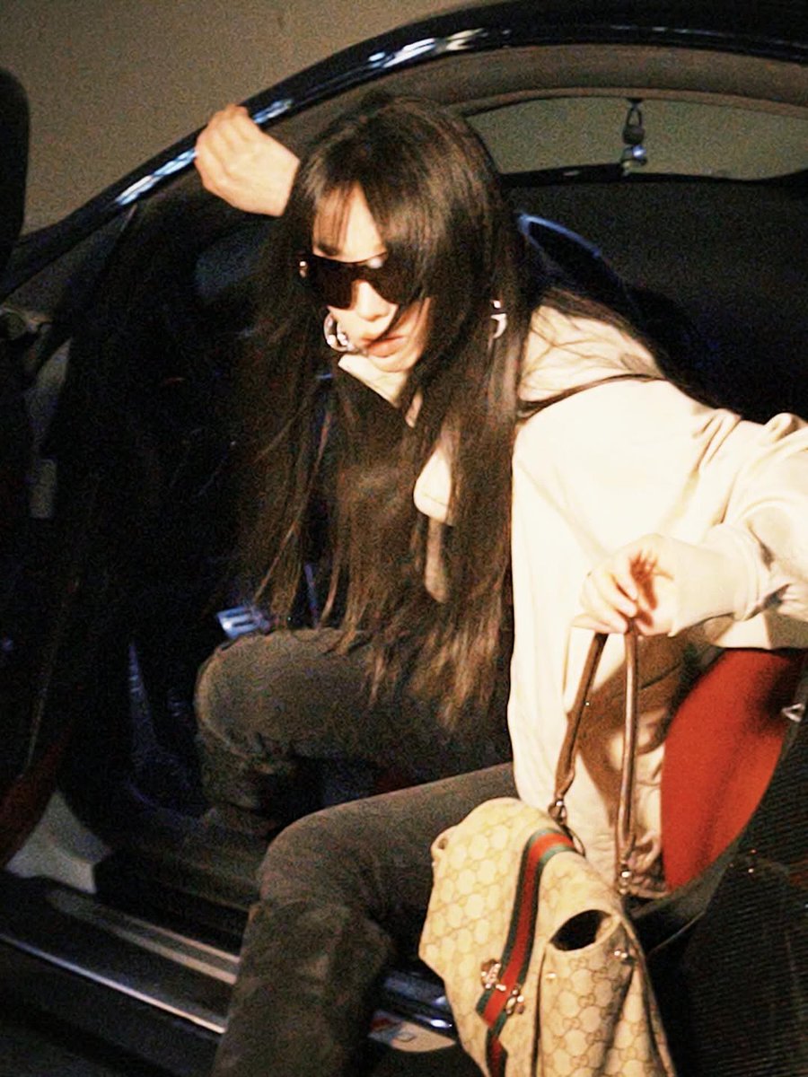 ✮ dey! 🍀🌟 tweet media