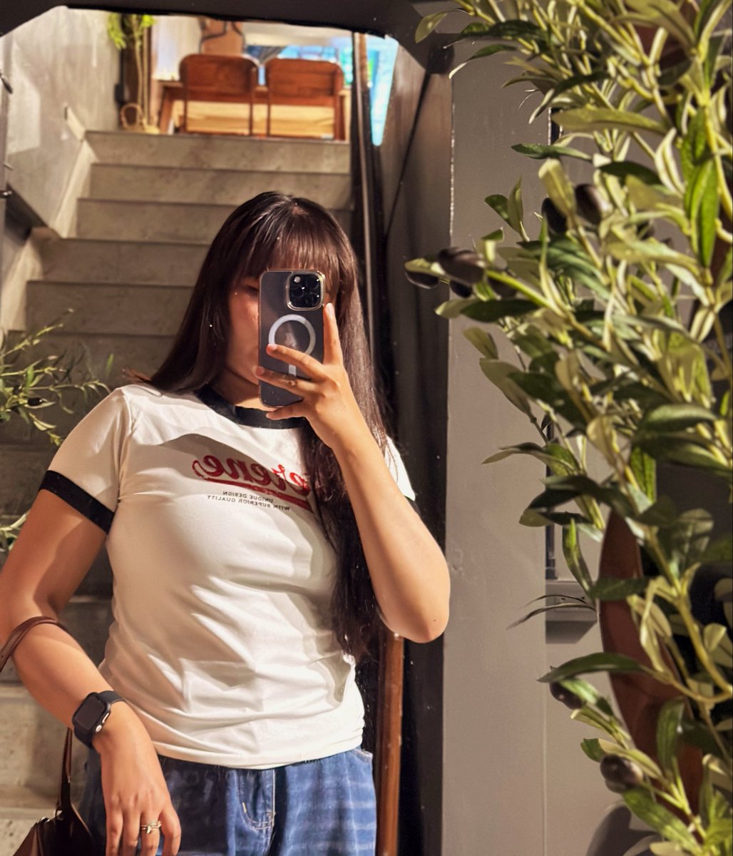 Boommie 🌻 tweet media