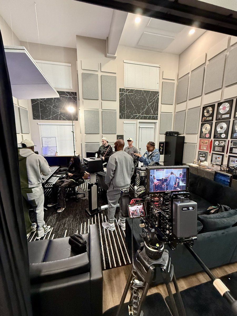 Rotimi tweet media