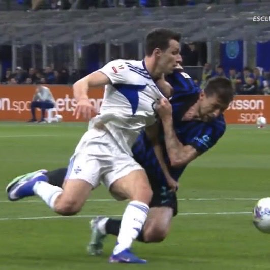 _Baio_'s tweet photo. Sempre e comunque
#MarottaLeague
#intercomunale
#coppaitalia https://t.co/Iw0E9cfgmh