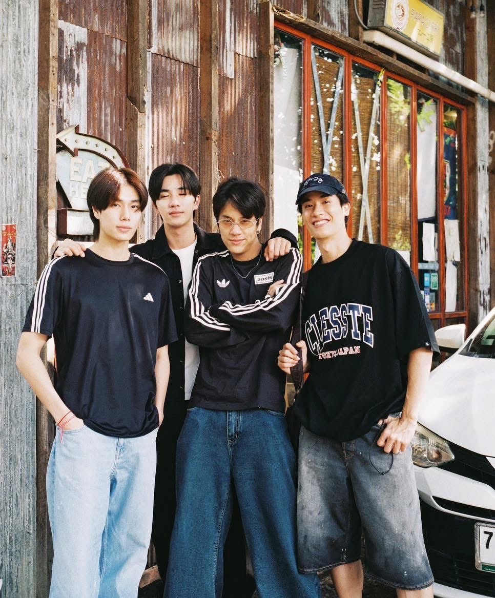 ᵐᵉᵒʷꉆꃔ ྀི tweet media