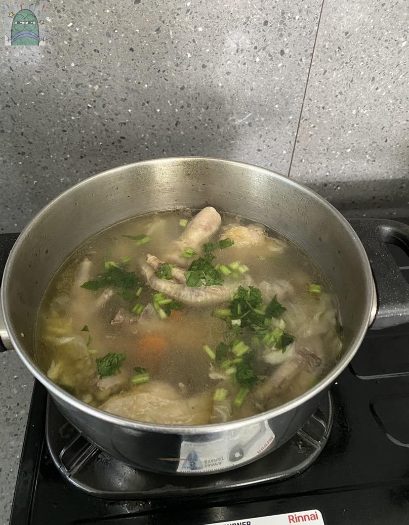 Tanyarlfes tweet media