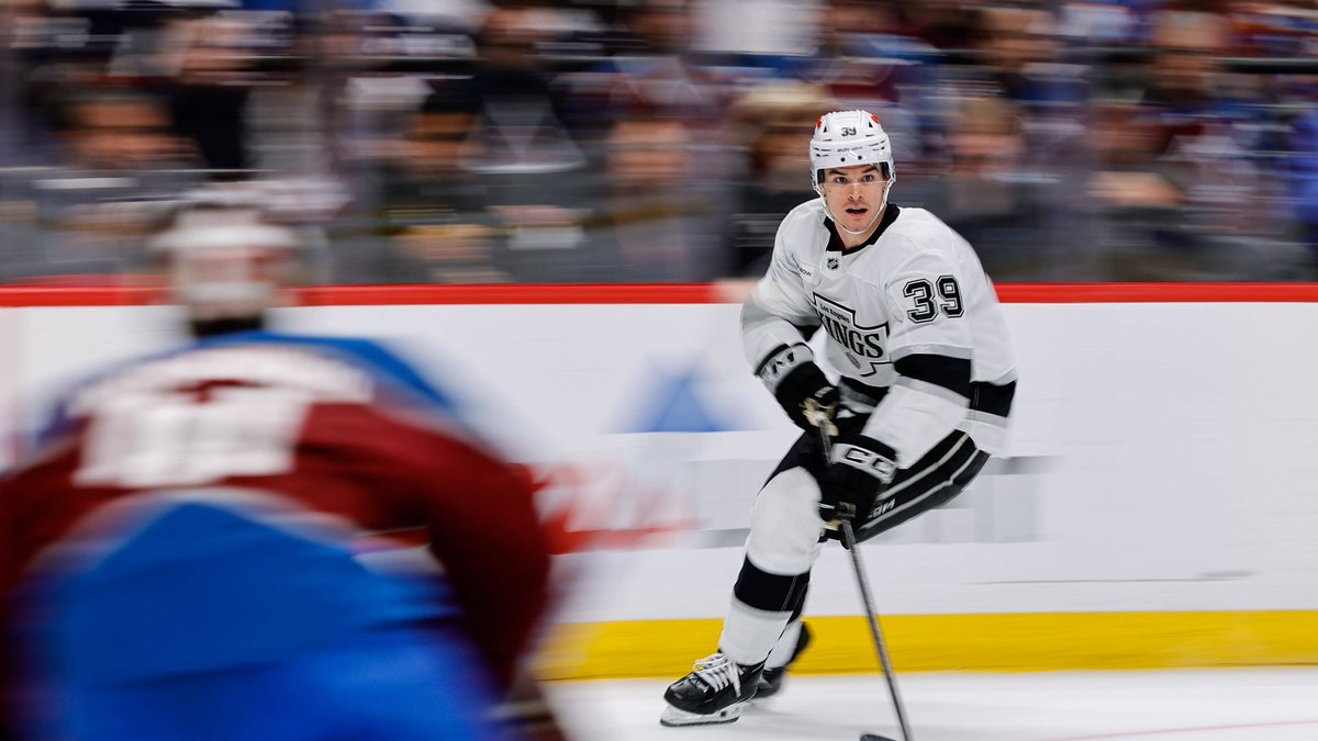 The Kings and Avalanche are tied 0-0 at the end of the second period. 

-Alex Laferriere: 3 shots, 2 hits
-Quinton Byfield: 2 shots, 1 block
-Anton Forsberg: 22 saves