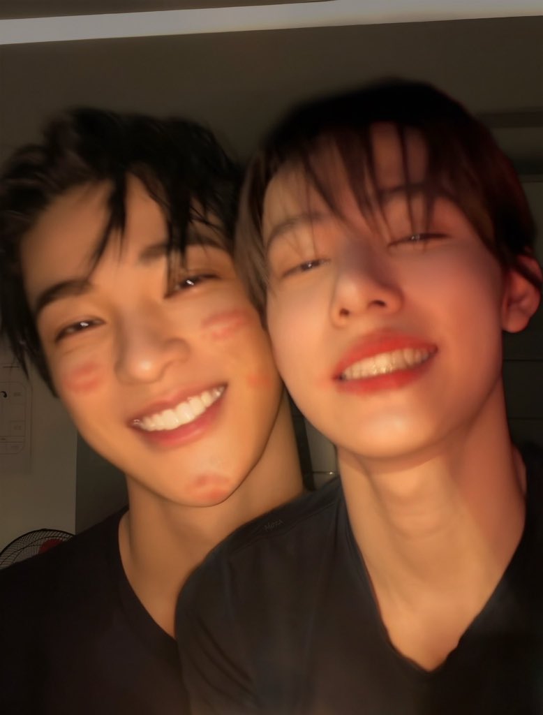 keonhyeon09z tweet media