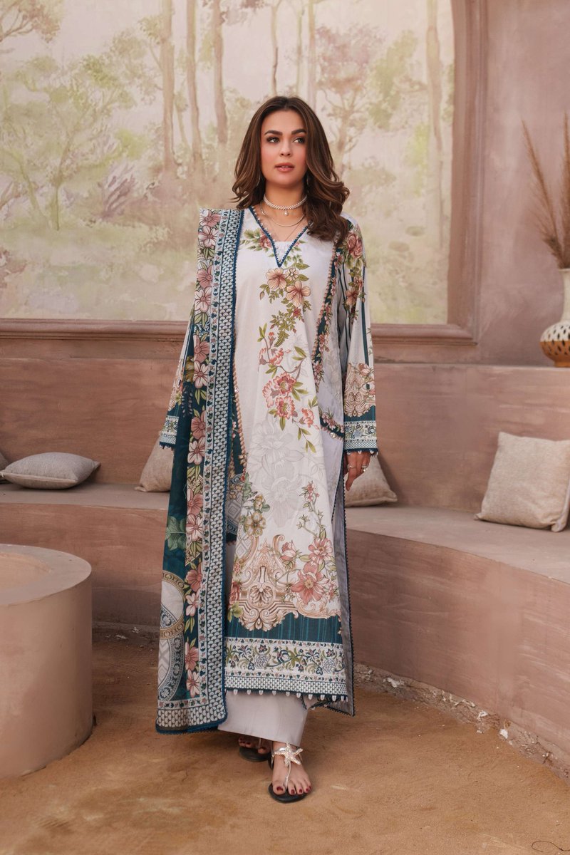 Abukhokhar9299's tweet image. Firdos Lawn: The Name of Quality!

Discover the latest 3pc Digital Printed collection. Sophisticated prints for a perfect summer look.

Available at FAZ Brand House.

WhatsApp: 03403805395
 #Firdos #Lawn2026 #DigitalPrint #FAZBrandHouse #Pakistán #fashion #lahore
