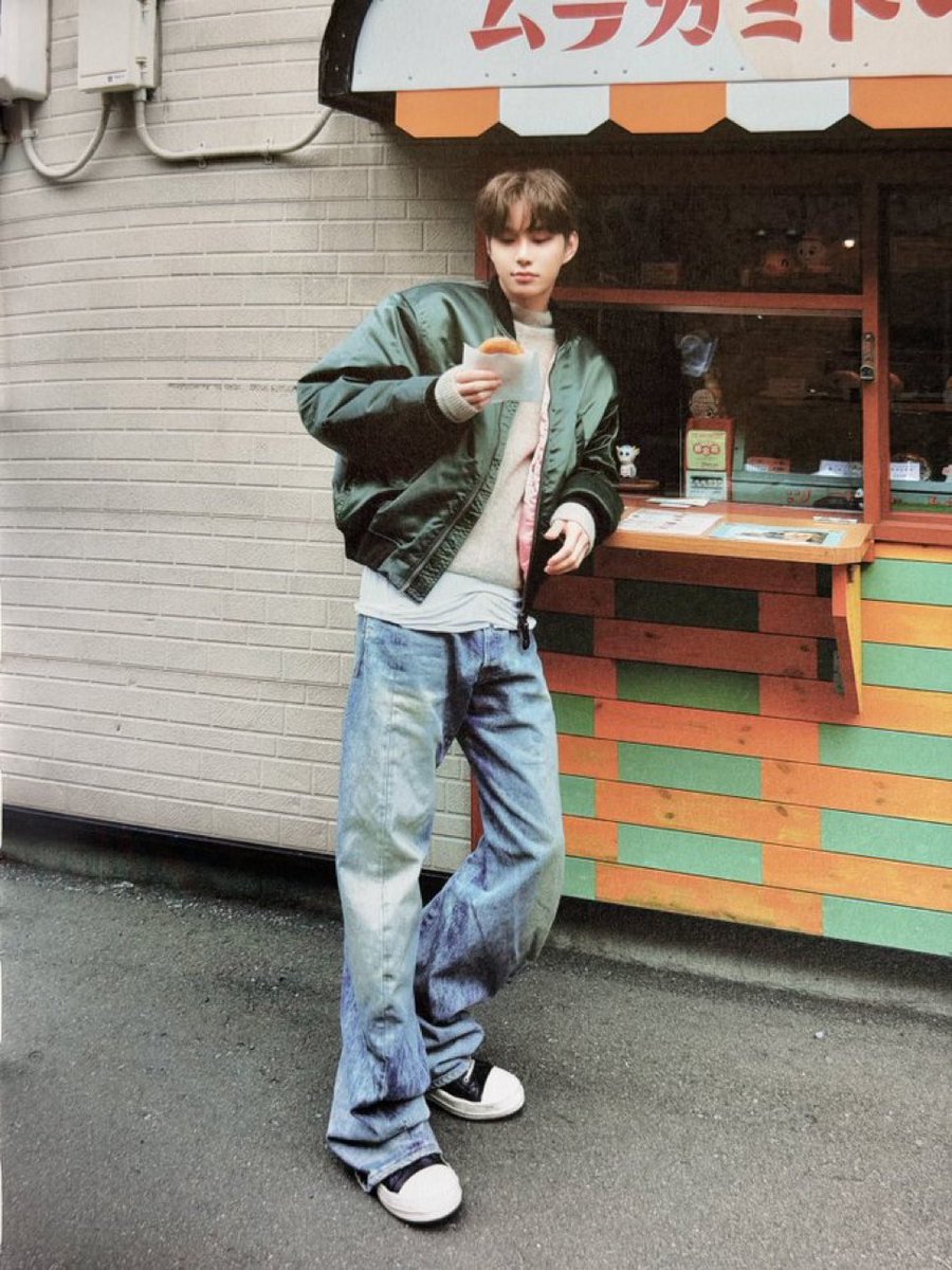 진심 찰리와 초콜릿공장에서 그 늘어난 남자애만큼 비율 미침